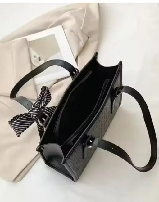 Stylish Hand Bag for Girls and Women